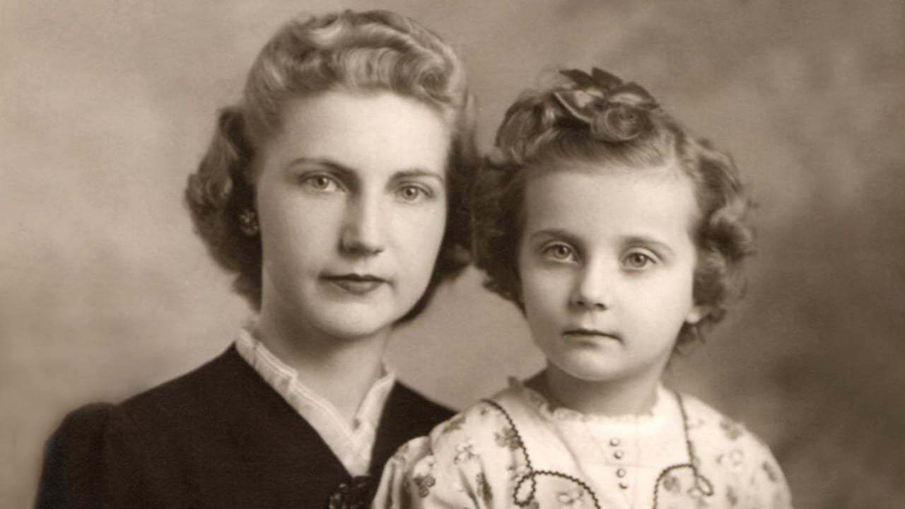 Olive and Trish in 1946