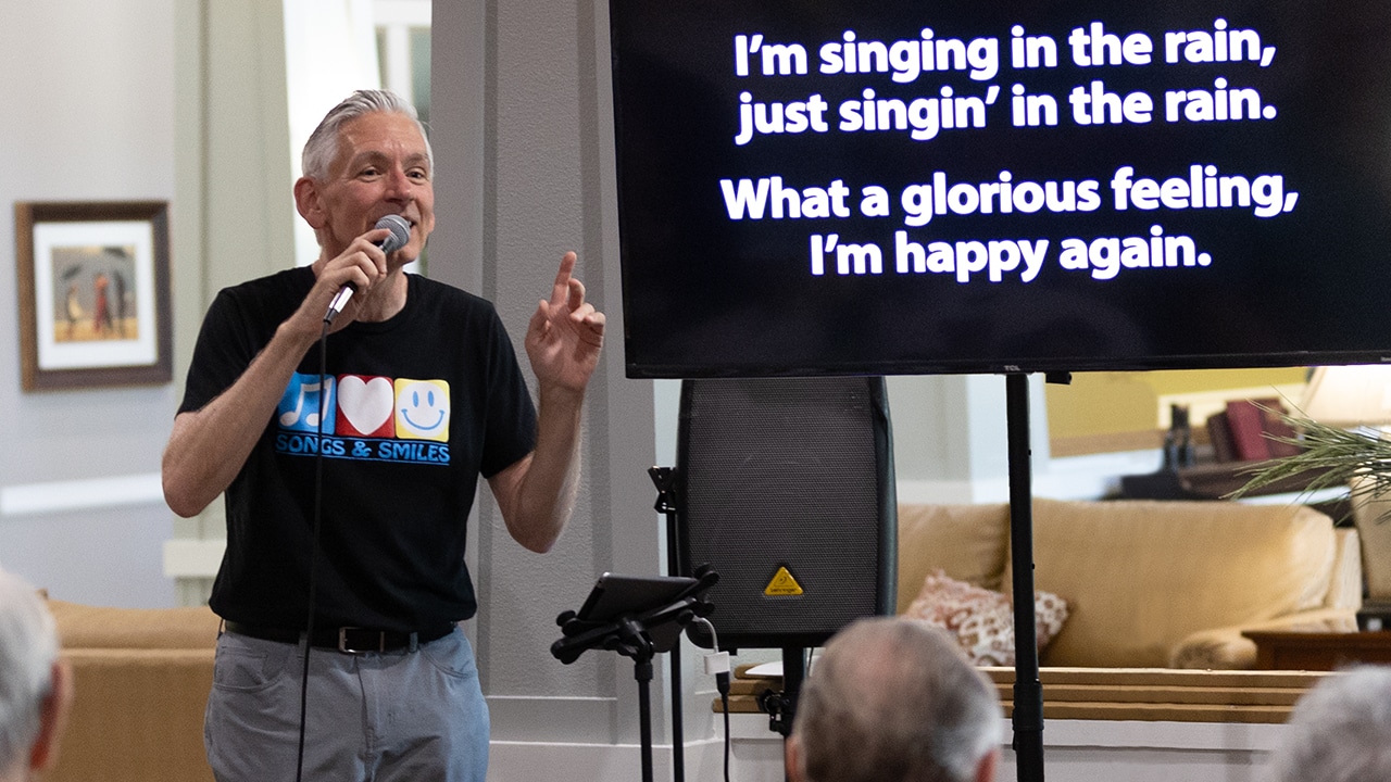 Eric leading a singalong.